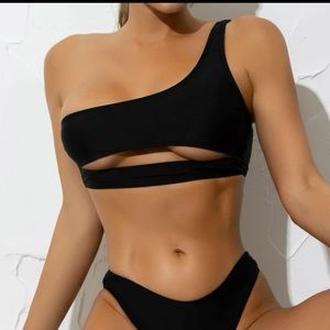 SHEIN Bikini Top